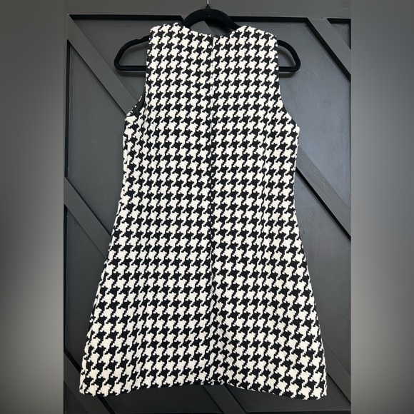 VICI Haydie Tweed Houndstooth Mini Dress, Size Small - Picture 8 of 12